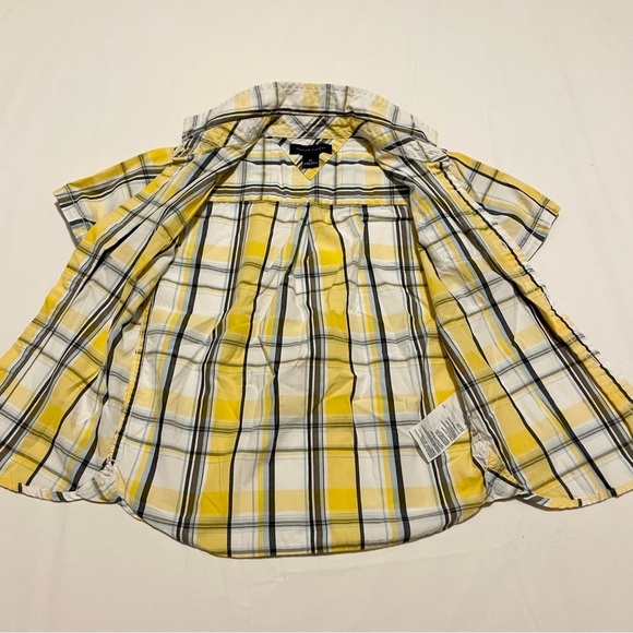 Tommy Hilfiger Button Up Tshirt Kids 4T Shirt - Picture 8 of 16